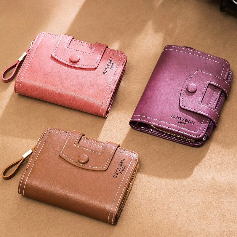 Vintage Oil - Wax Leather Trifold Wallet - DOROCHEY