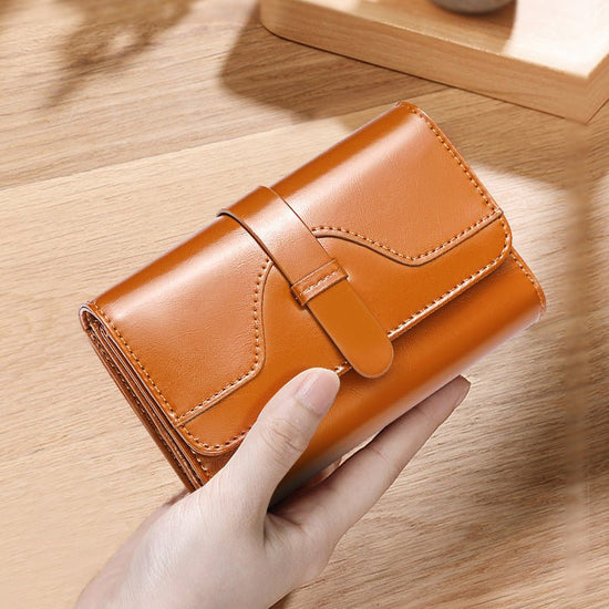 Waxed Leather RFID Wallet - DOROCHEY